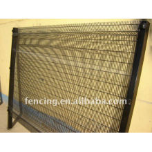 12.7x76.2mm opening of High security Welded Fence for prison (factory)